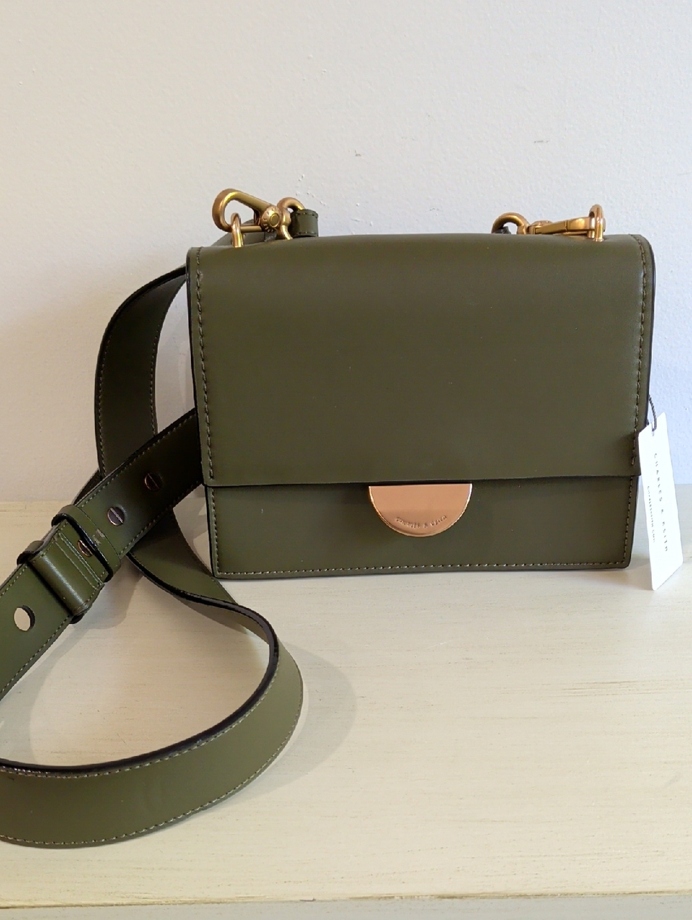 NWT Charles & Keith Olive Green Leather Crossbody Bag with Gold Hardware